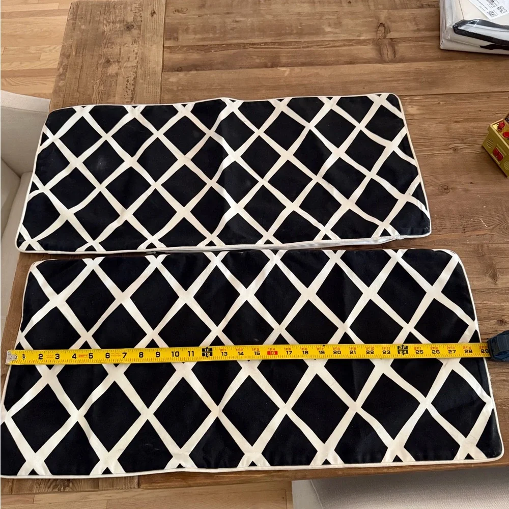 2 Serena and Lily Black & White Lattice pillow covers double sided